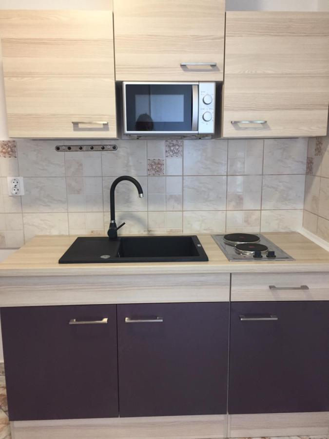 One-Bedroom Apartment, Wifi, Airco, Parking, Washing Machine, Grill Medulin Kültér fotó
